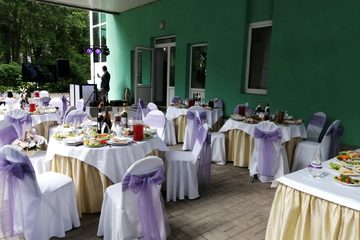 Банкетный зал загородного клуба Аут. Архитектурный навес с шатром, фото 2