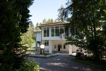 Территория загородного клуба, фото 2