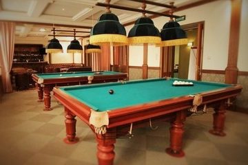 Бильярд-бар Гостиная. Основной зал с бильярдом, фото 11