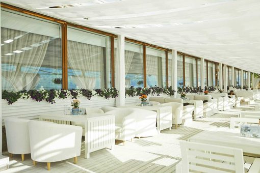 Ресторан Калипсо. Летняя терраса