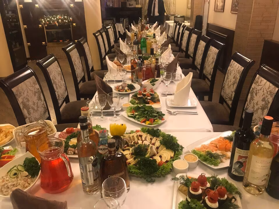 Ресторан Фаворит Основной зал