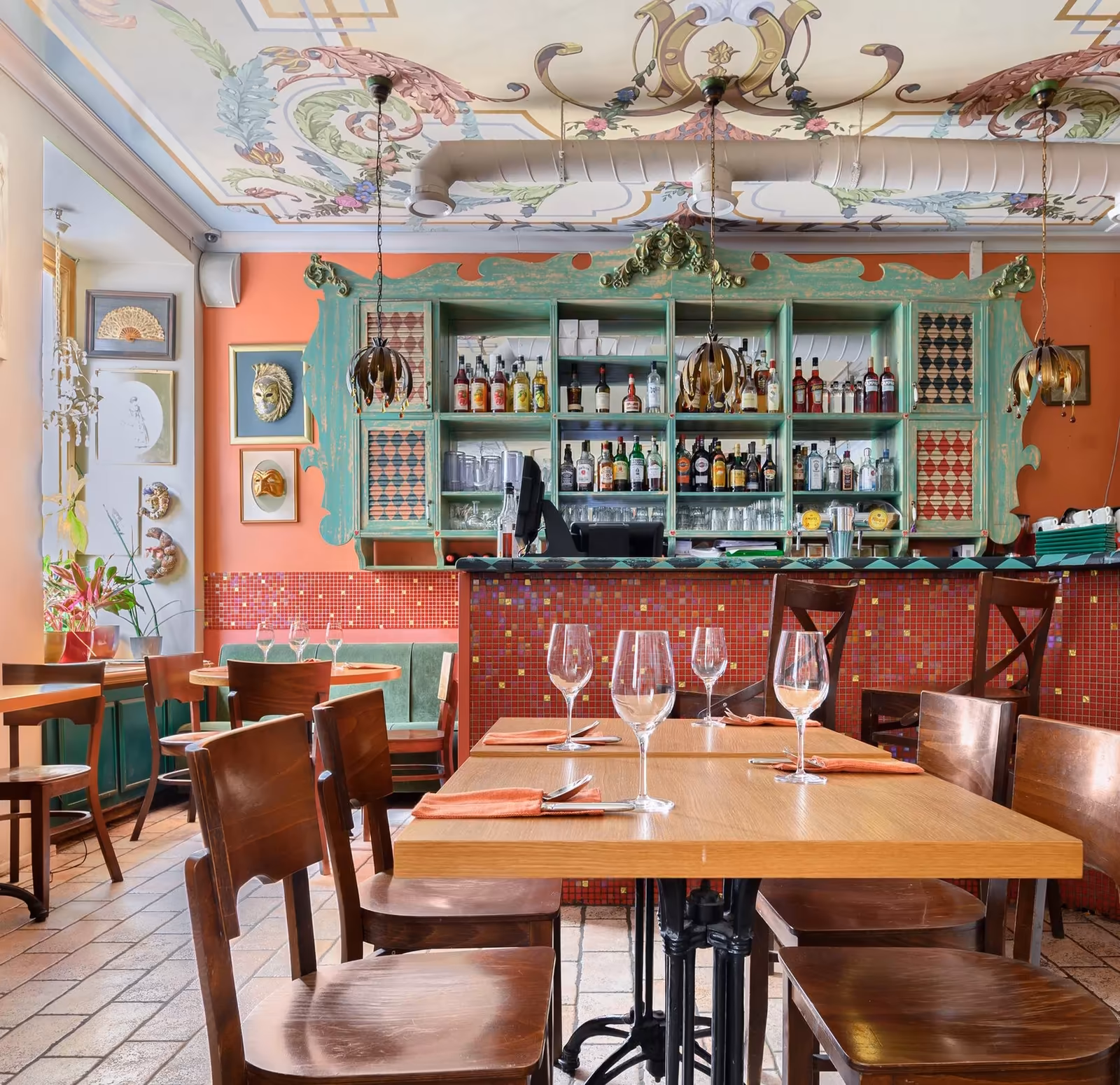 Ресторан Литл Итали / Little Italy Основной зал
