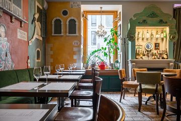 Ресторан Литл Итали / Little Italy. Основной зал, фото 2