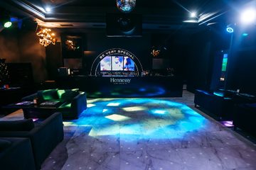Ресторан Санта Барбара Клуб / Santa Barbara Club. Караоке зал, фото 2