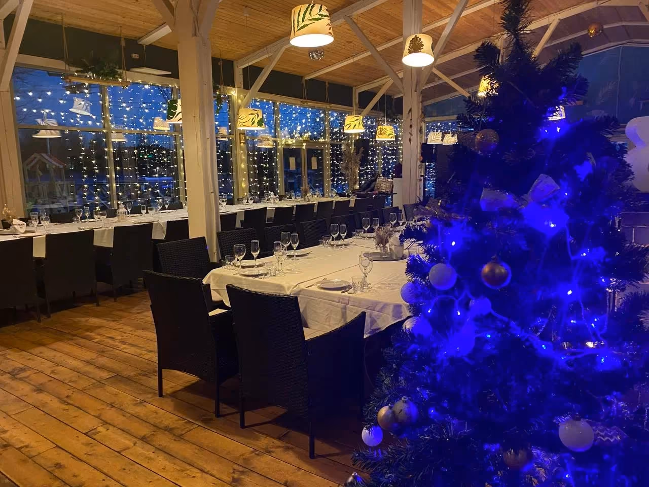 Ресторан Санпарк Гриль Бар / Sunpark Grill Bar Летний зал