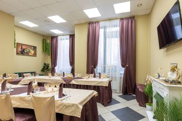 Поминальная трапеза Помним-любим на Тореза. Большой зал, фото 6