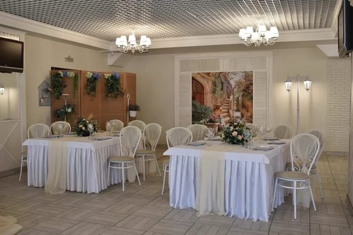 Кафе Традиция Вкуса. Основной зал, фото 7