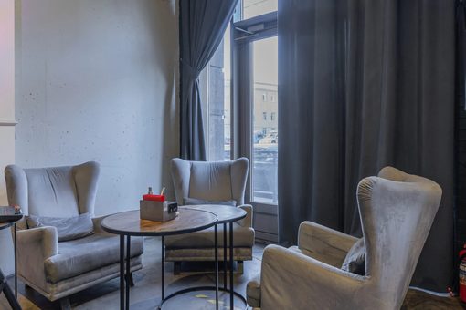 Ресторан Феромон Исполкомская. Основной зал до 70 человек. Фото 5