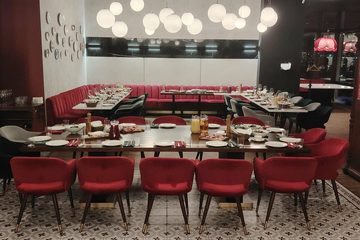 Ресторан Бистро ле Мужик / Bistrot Le Moujik. Основной зал, фото 2