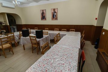 Поминальная трапеза Помним-любим на Стачек. Основной зал, фото 3