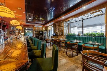Ресторан 48 Стульев на Рубинштейна. Основной зал, фото 1
