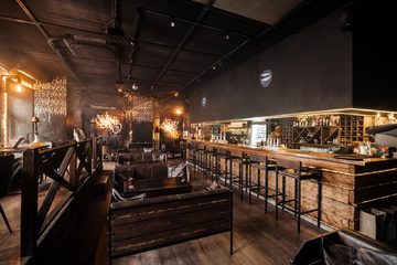 Рестобар ½ of You на Невском 81. Основной зал, фото 1