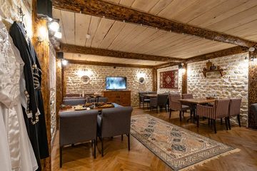 Загородный комплекс Старая Мельница. Ресторан Грот, фото 1
