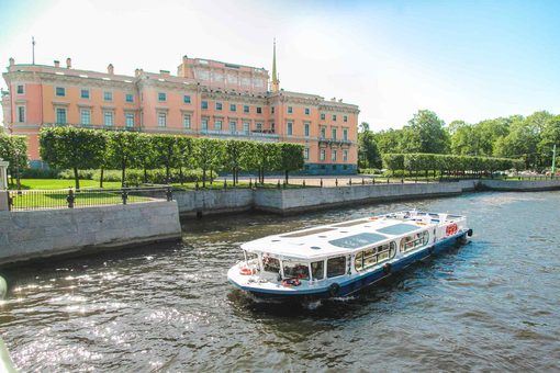 Теплоход Атлант. Салон теплохода до 50 человек. Фото 6