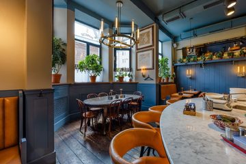Ресторан Смоки Бонс / Smokey Bones. Барный зал, фото 3