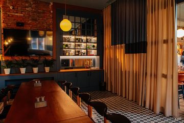 Ресторан Смоки Бонс / Smokey Bones. ВИП-зал, фото 3