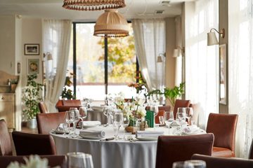 Ресторан Строганов Бар и Гриль / Stroganoff Bar and Grill. Белый Зал, фото 4