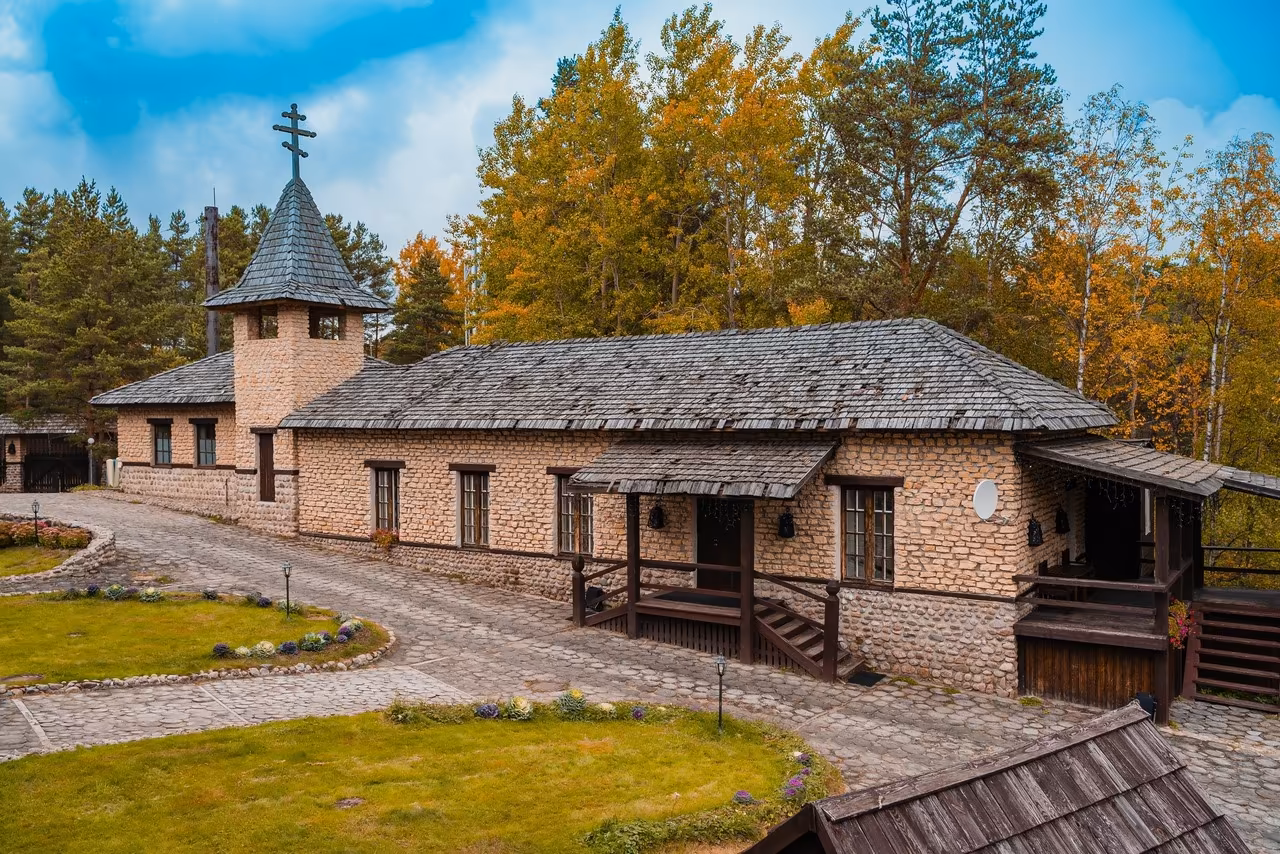 Загородный комплекс Старая Мельница Территория