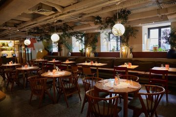Ресторан Фигата Бистро / Figata Bistro. Основной зал, фото 6