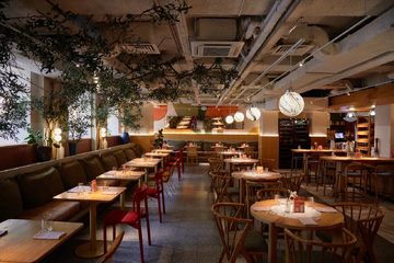 Ресторан Фигата Бистро / Figata Bistro. Основной зал, фото 5