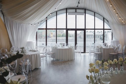 Банкетный зал Ивент Руф / Event Roof. Шатёр до 120 человек. Фото 3