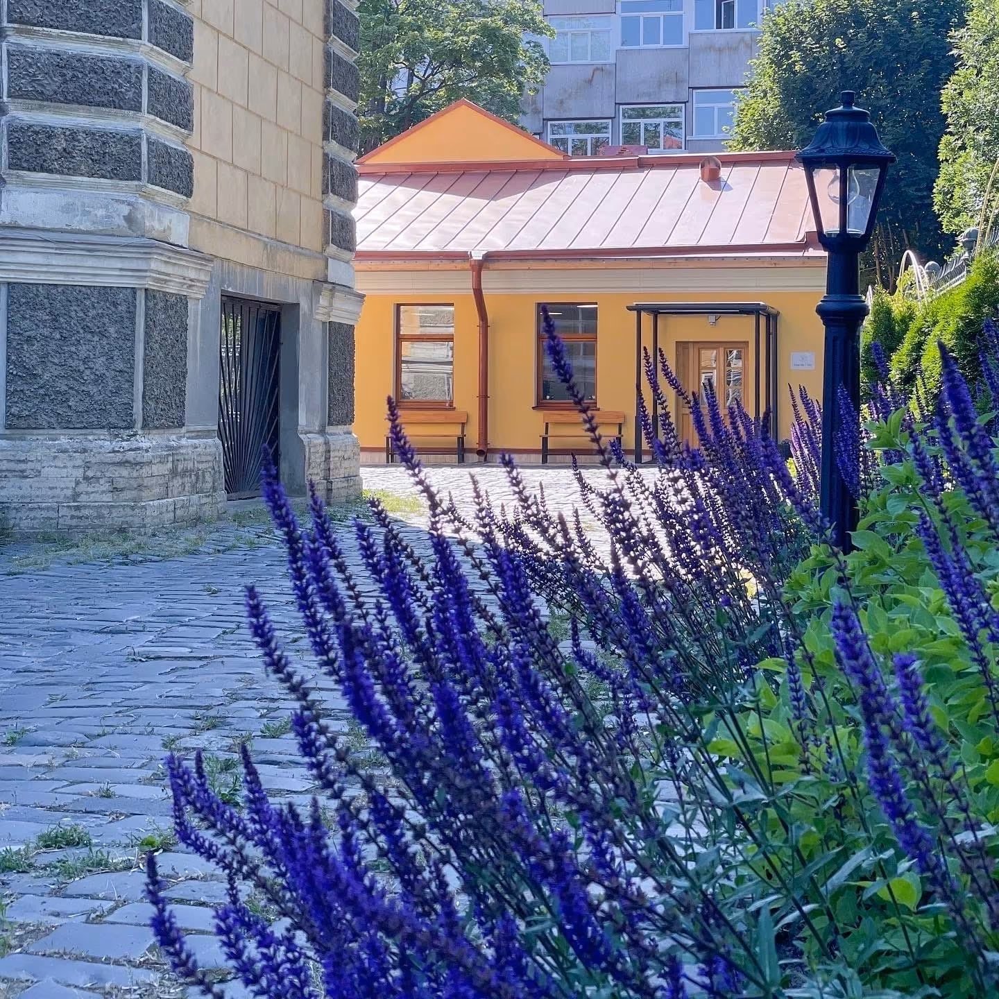 Банкетный зал Верона Лофт / Verona Loft Внутренний дворик