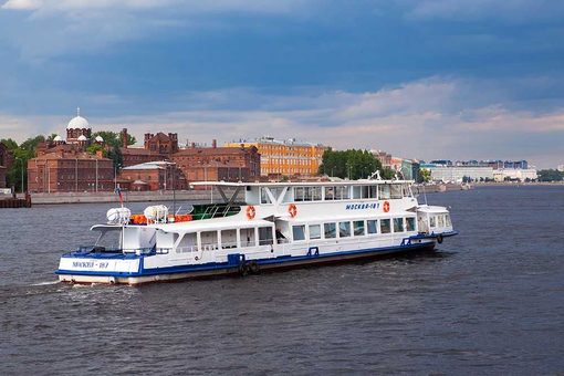 Теплоход Москва 187. Салон теплохода до 90 человек. Фото 6