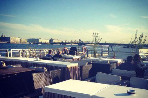 Теплоход Дунаевский. Салон теплохода до 150 человек. Фото 6