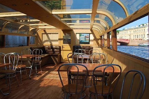 Теплоход Джульетта. Салон теплохода до 25 человек. Фото 4