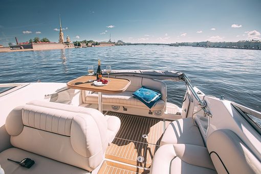 Катер Чапараль 240 Сильвер / Chaparral 240 Silver. Катер, фото 6