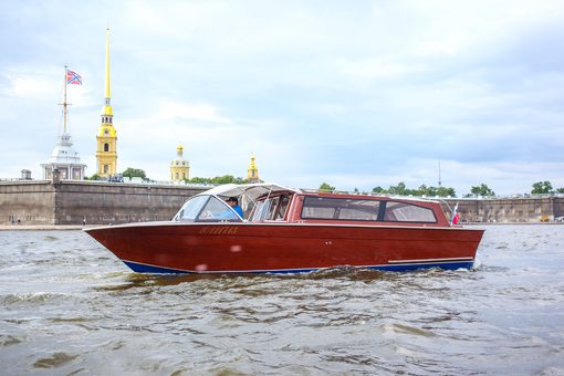 Катер Венисса / Venissa. Катер, фото 1