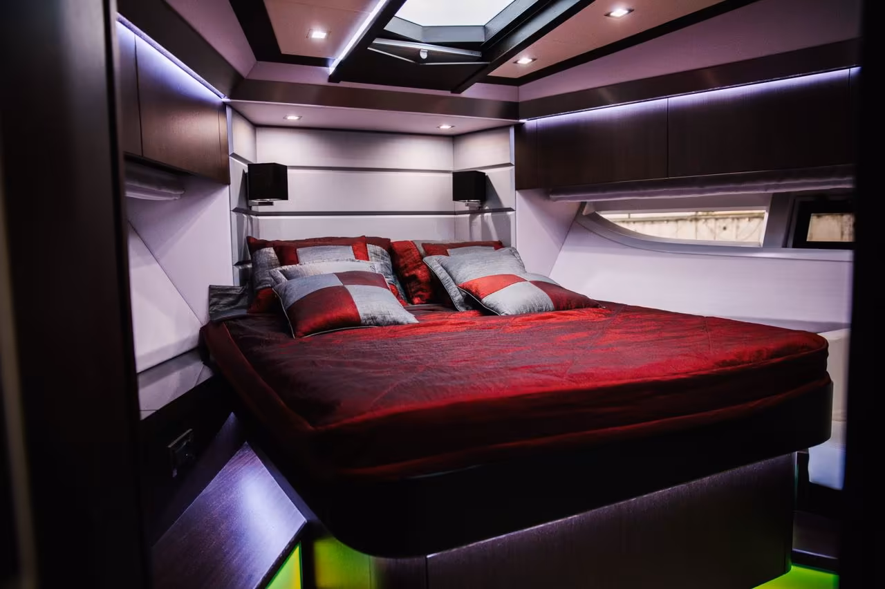 Яхта Азимут / Azimut 65 Яхта