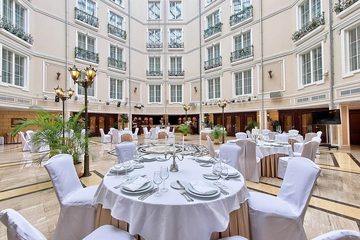 Ресторан Гранд Отель Эмеральд / Grand Hotel Emerald. Атриум, фото 1