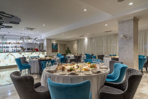 Ресторан Костас / Kostas. Камерный зал Оникс до 50 человек