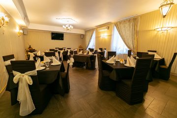 Гранд-кафе Кабанчик на проспекте Стачек. Банкетный зал, фото 1