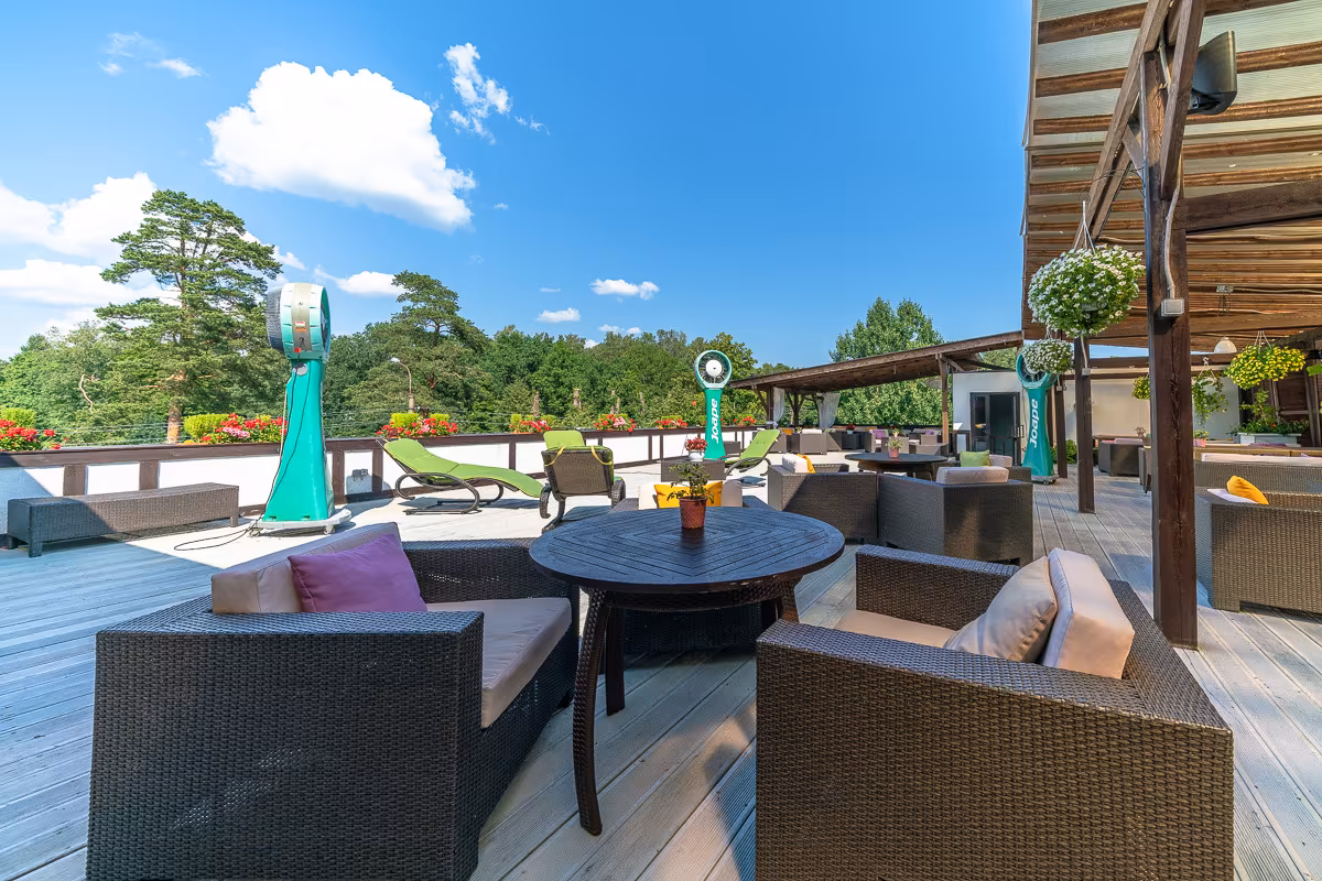 Ресторан Строганов Бар и Гриль / Stroganoff Bar and Grill Релакс бар