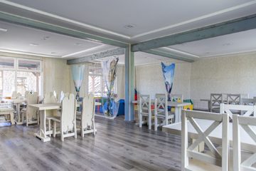 Парк-отель Золотая Долина. Ресторан Ферма Троллей, фото 4