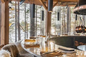 Загородный клуб Ви Лодж / We Lodge. Беседка, фото 1