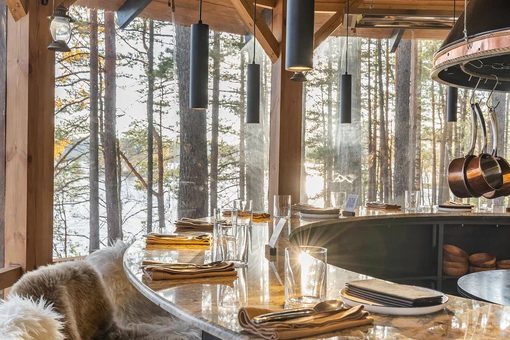 Загородный клуб Ви Лодж / We Lodge. Беседка до 12 человек