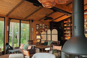 Загородный клуб Ви Лодж / We Lodge. Бар Рутс, фото 2