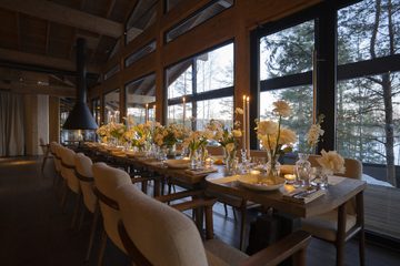 Загородный клуб Ви Лодж / We Lodge. Ресторан Хвой, фото 3
