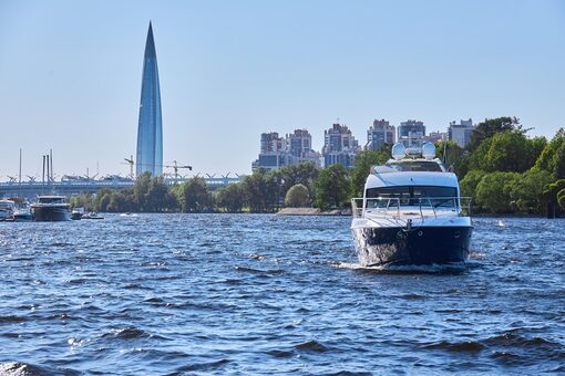 Яхта Галеон / Galeon 440. Яхта, фото 1
