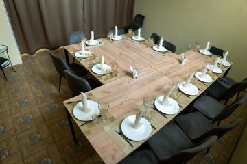 Поминальная трапеза Помним-любим на Гагарина. Светлый зал, фото 2